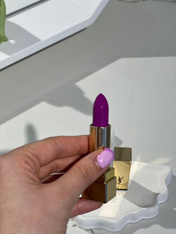 رژلب ایوسن لورن ysl اورجینال